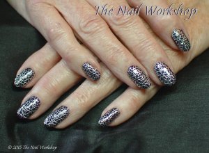 Gelish Night Reflection with silver Filigree